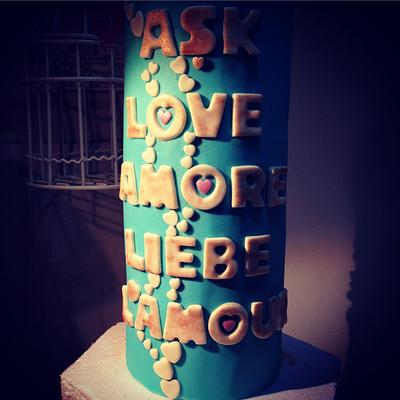 Everybody Needs Love - Cake by 2cute2biteMe(Ozge Bozkurt)
