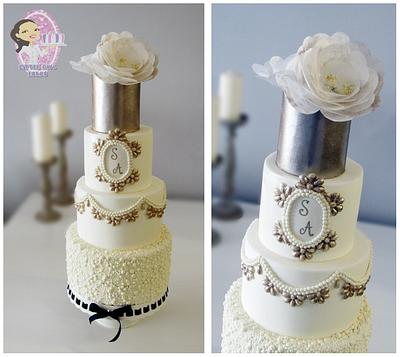 White And Gold Wedding Cake - Cake by Sylwia Jozwiak