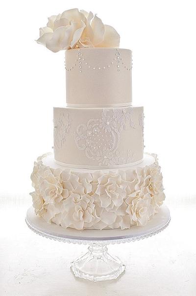 Ivory Elegance - Cake by Cakes2Kreate