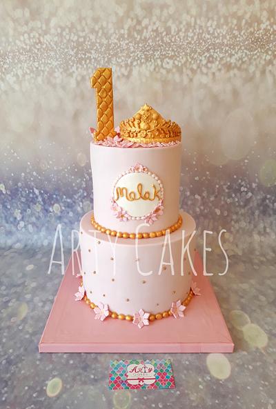 Tiara first birthday cake  - Cake by Arty cakes
