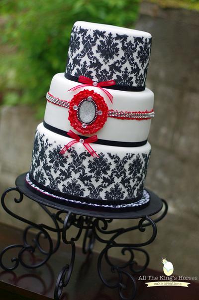 Damask wedding! - Cake by Mandy