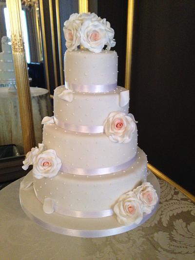 Wedding Cake - Cake by sweet-bakes.co.uk
