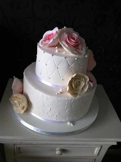 Wedding cake - Cake by Jo Tan