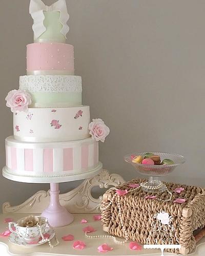Vintage Wedding Cake - Cake by Sweet Alchemy Wedding Cakes