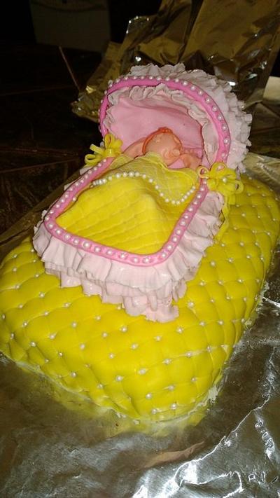 Zhenna's bassinet cake - Cake by Nadia