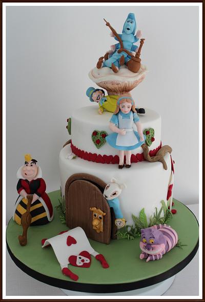 Wonderland - Cake by Mrs Millie's