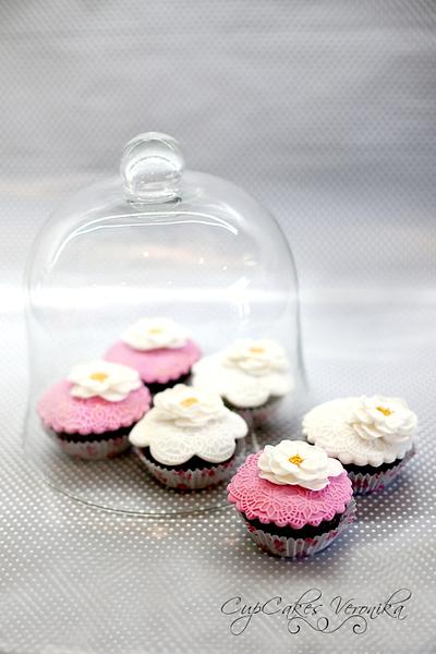 Pink wedding cupcakes - Cake by CupCakes Veronika