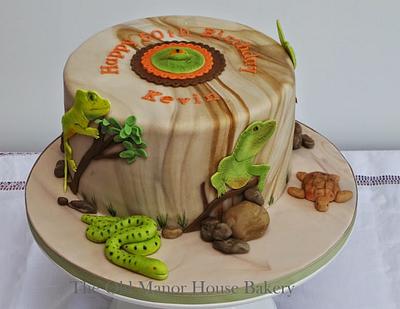 Reptile Cake - Cake by The Old Manor House Bakery - Lisa Kirk