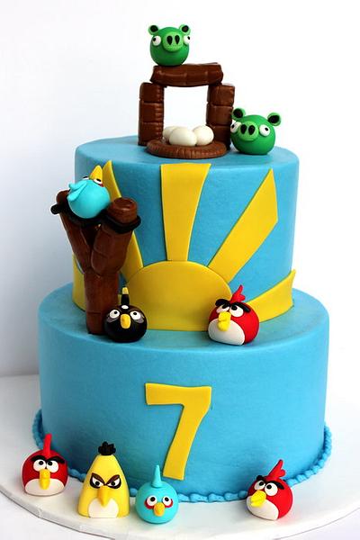 Angry Birds - Cake by Kerrin