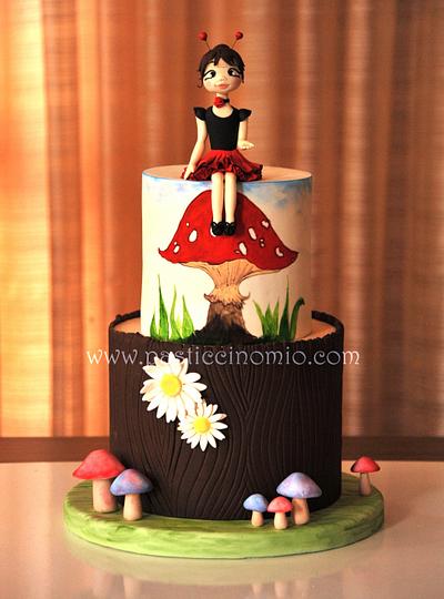 Ladybug Birthday Cake - Cake by Pasticcino Mio