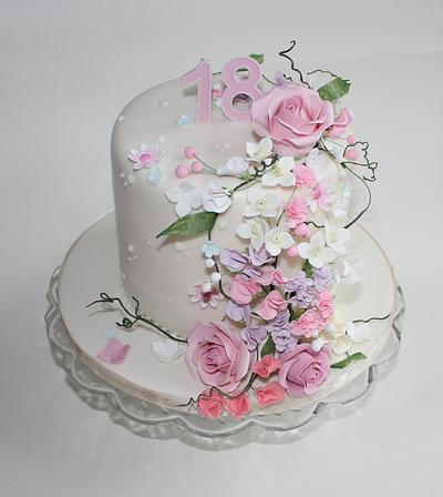 18th Birthday cake - Cake by Erika Cakes