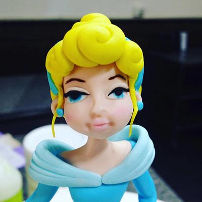 Cinderella Figurine - Cake by Joonie Tan