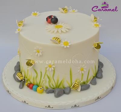 Bees and Bug Cake - Cake by Caramel Doha