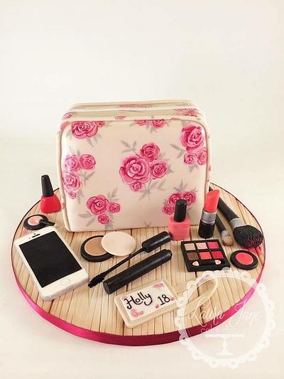 Painted make up bag cake - Cake by Laura Davis