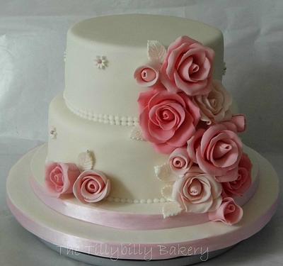Pink floral wedding cake - Cake by Dawn