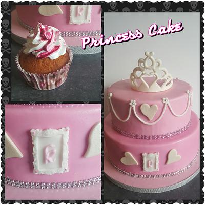 Princess cake and cupcakes - Cake by NormaToffeTaarten