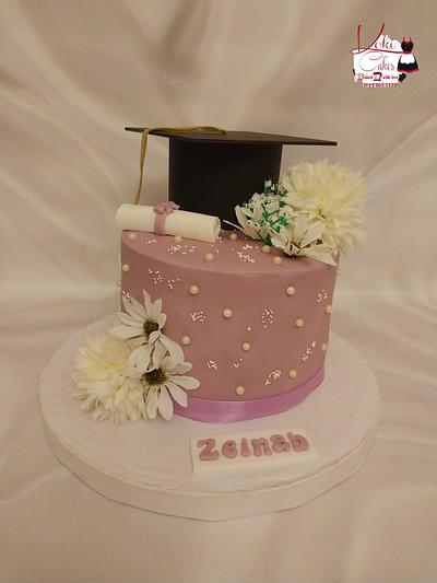 "Graduation cake" - Cake by Noha Sami