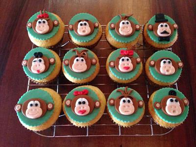 Monkey Cupcakes - Cake by N&N Cakes (Rodette De La O)