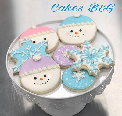 Snowman and Snowflake Cookies - Cake by Laura Barajas 