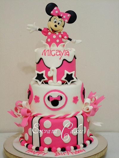 Minnie Mouse cake - Cake by erivana