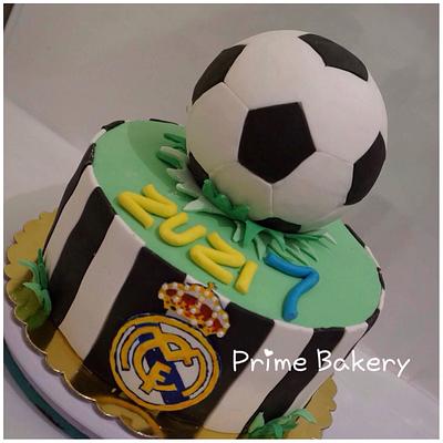 Soccer cake ⚽️⚽️⚽️ - Cake by Prime Bakery