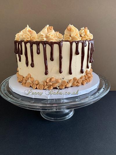 Peanut overload cake - Cake by Popsue