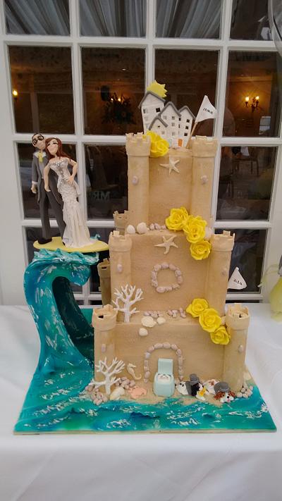 We just Love the Beach - Cake by Cakes by Nina Camberley