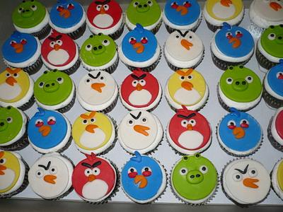 Angry Birds - Cake by Ashley