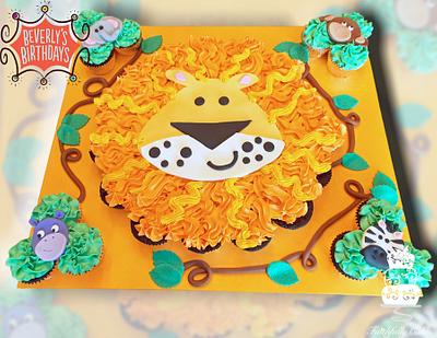 Lion Cupcake Cake - Cake by FaithfullyCakes