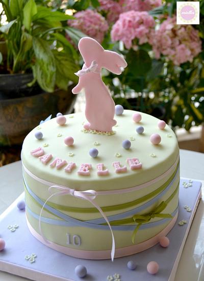 Easter Bunny Birthday Cake - Cake by miettes