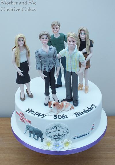 A family of five and the dog came too! - Cake by Mother and Me Creative Cakes