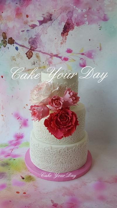 Pink peony Wedding Cake. - Cake by Cake Your Day (Susana van Welbergen)