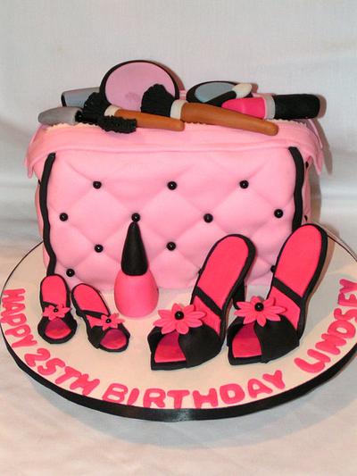 Makeup bag and shoes - Cake by Cake Creations by Christy