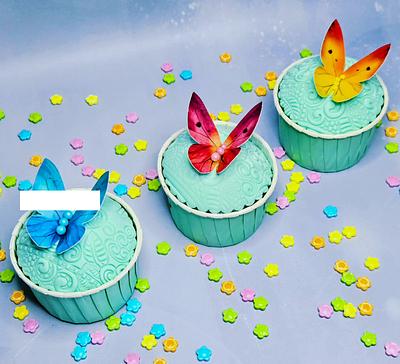 Cupcakes butterfly 🦋  - Cake by Joan Sweet butterfly 