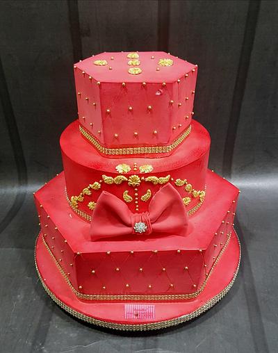 Majestic Red and Gold  - Cake by Michelle's Sweet Temptation
