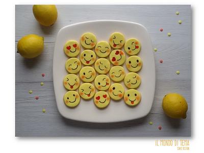 Emoticon cookies - Cake by Il Mondo di TeMa