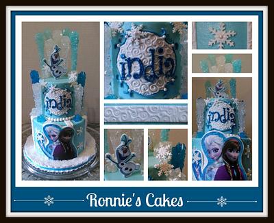 Frozen - Cake by Rosalynne Rogers