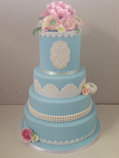 Wedgwood blue wedding cake - Cake by Gaynor's Cake Creations