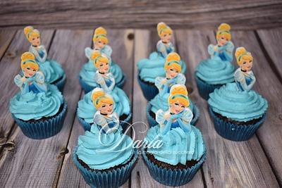 Cinderella cupcakes - Cake by Daria Albanese