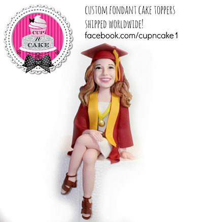 Graduation fondant cake topper - Cake by Danielle Lechuga