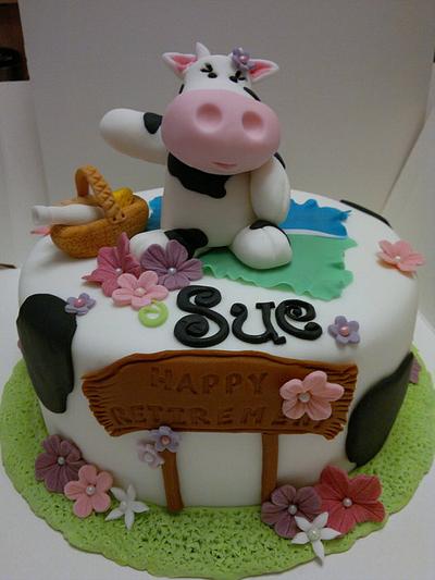Cow cake for Sue - Cake by AWG Hobby Cakes