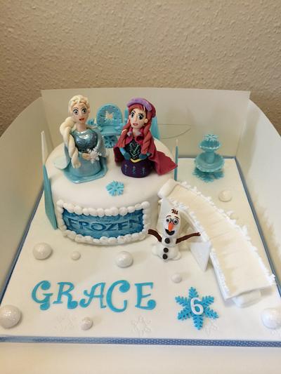 Frozen birthday cake  - Cake by Kirsty 