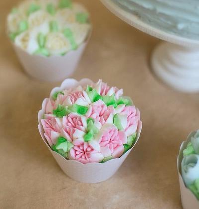 Buttercream Flower Cupcakes - Cake by Sharon Zambito