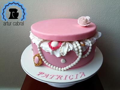 Jewellery Box Cake - Cake by Artur Cabral - Home Bakery