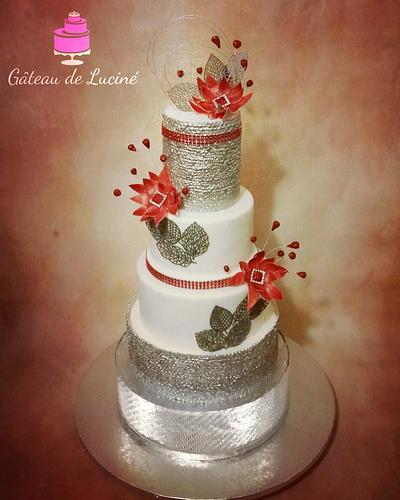 Imaginary red frowers wedding cake - Cake by Gâteau de Luciné
