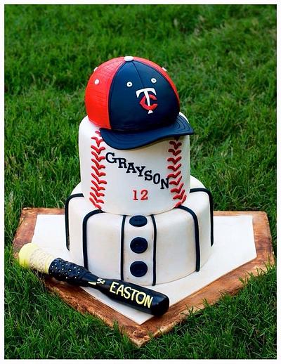 Baseball Theme Cake - Cake by RedHeadCakes
