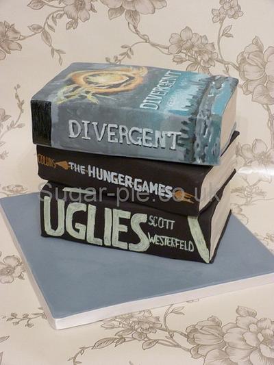 Hand painted book cakes - Cake by Sugar-pie