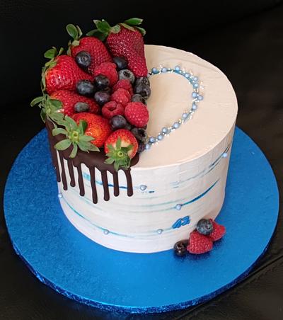 love cake - Cake by OSLAVKA