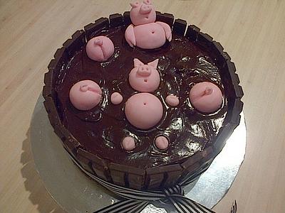 Pigs in Mud - Cake by MaCaker
