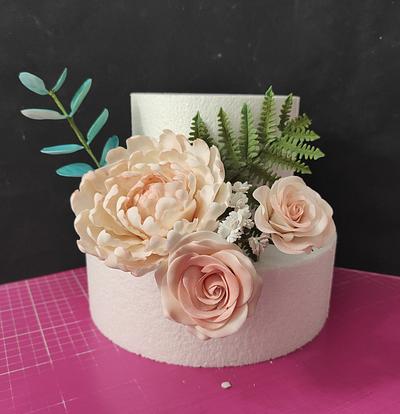 Flowers - Cake by Ruth - Gatoandcake